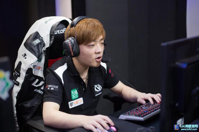 我们真的必须依赖老人为C吗？ Flandre 的杰斯可以在龙战中带领团队， Anyone's Legend 领先