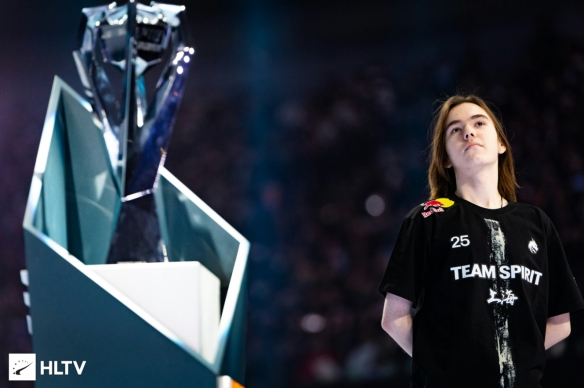 Meiko英文流：赛季初出师不利，但Uzi加入后我们在慢慢步入正轨了