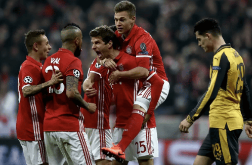 【lpl战报】FPX 2-1 BLG：昔日老友赛场相见 FPX成功让一追二结束连败