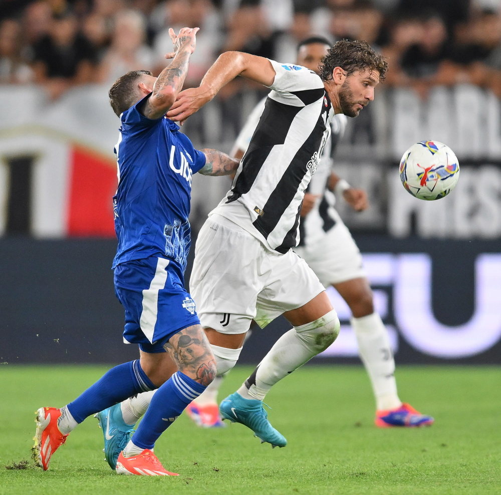 昨晚，LCS赛区的FlyQuest战队官宣前LSB下路选手Prince加入队伍