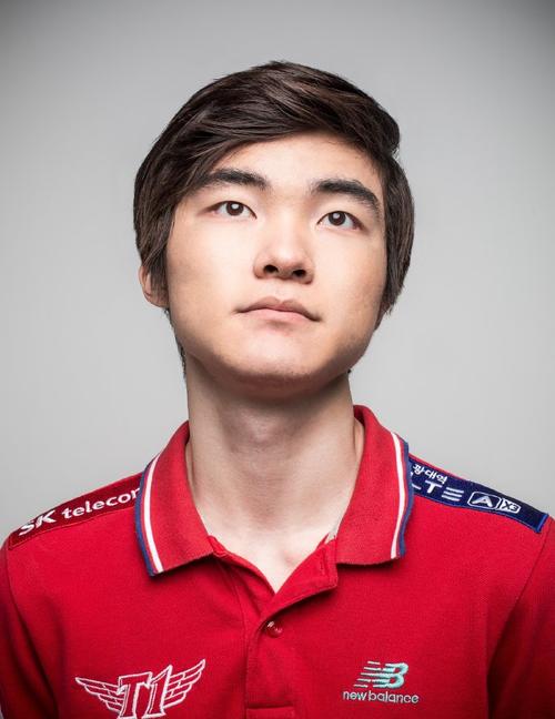 外国媒体透露， G2 Esports 已与 Hans Sama 延长合同至 2026 年