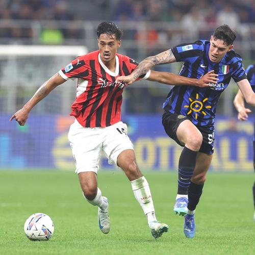 赛后采访Care：每一波团都勇往直前 是因为有翔哥在我不怕的