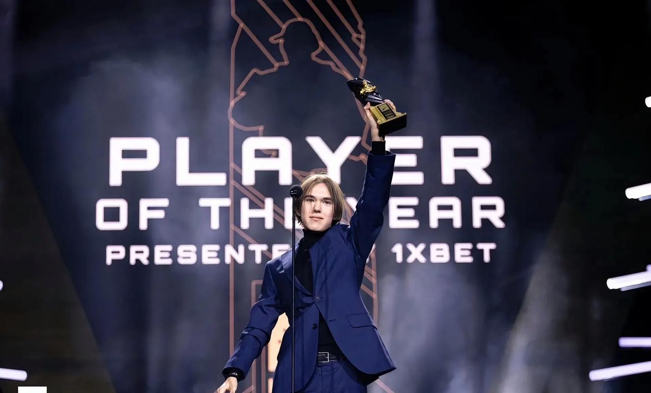 EDG官宣Jiejie离队，至此S11 EDG冠军五人组全部离队